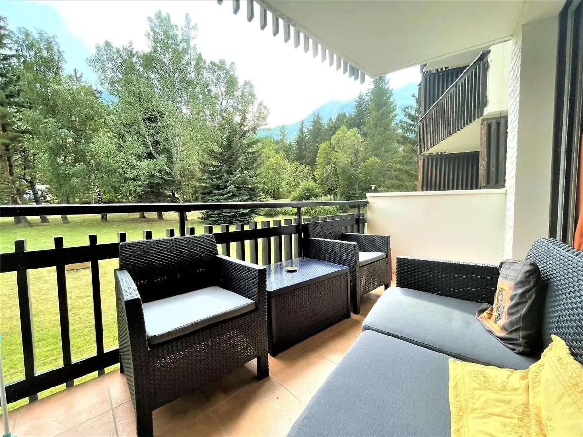 Appartement T2 Avec Jardin, Acces Facile Aux Remontees Et Centre Commercial A La Salle-Les-Alpes - Fr-1-330F-86 Serre Chevalier Apartment